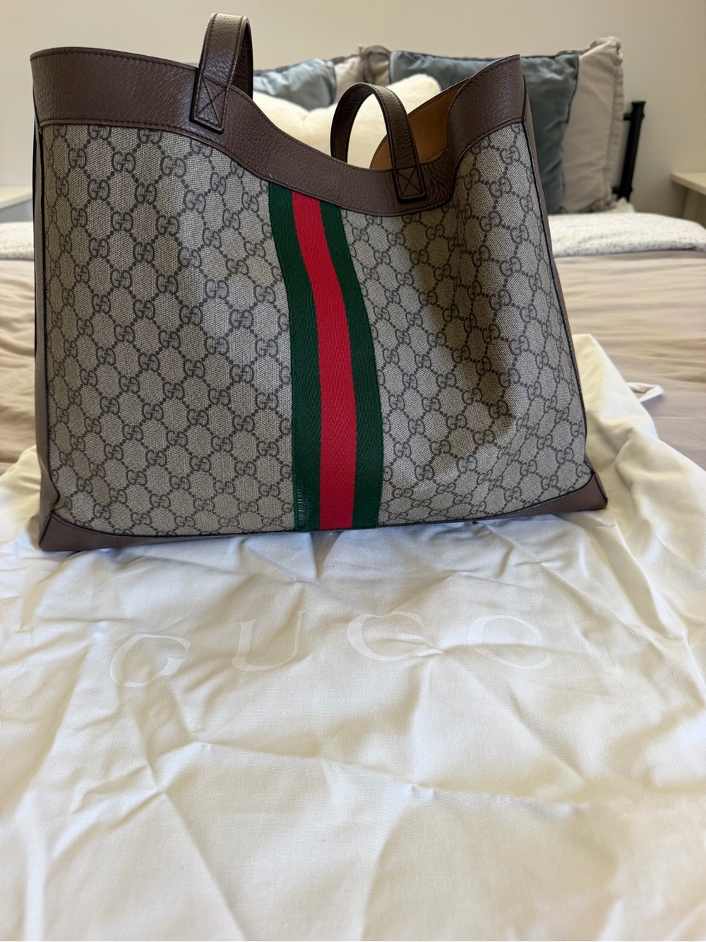 Gucci GG Ophidia Canvas Tote with Brown Trim and Classic Green-Red Web - Picture 2 of 9